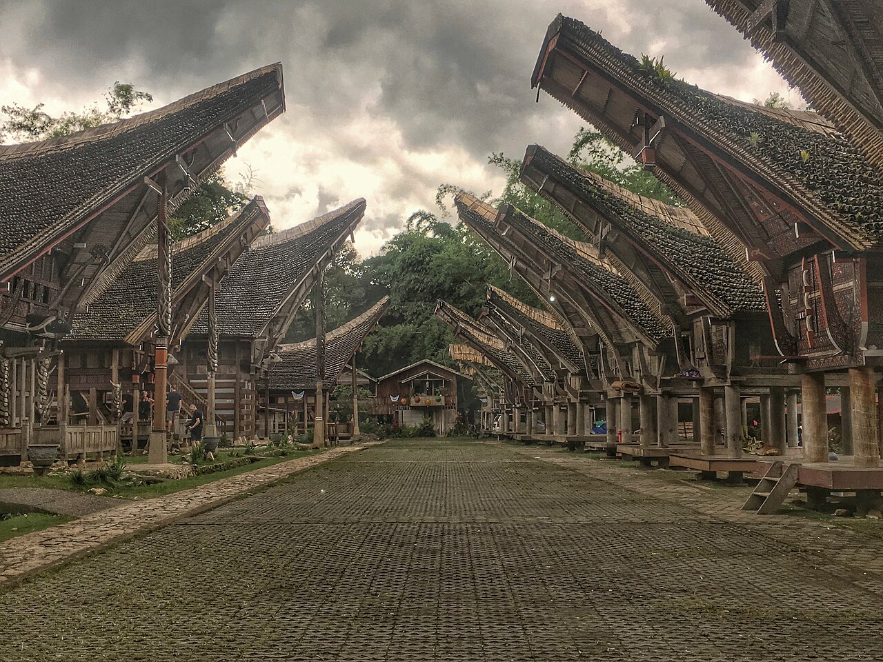 Jembatan Bahasa & Budaya